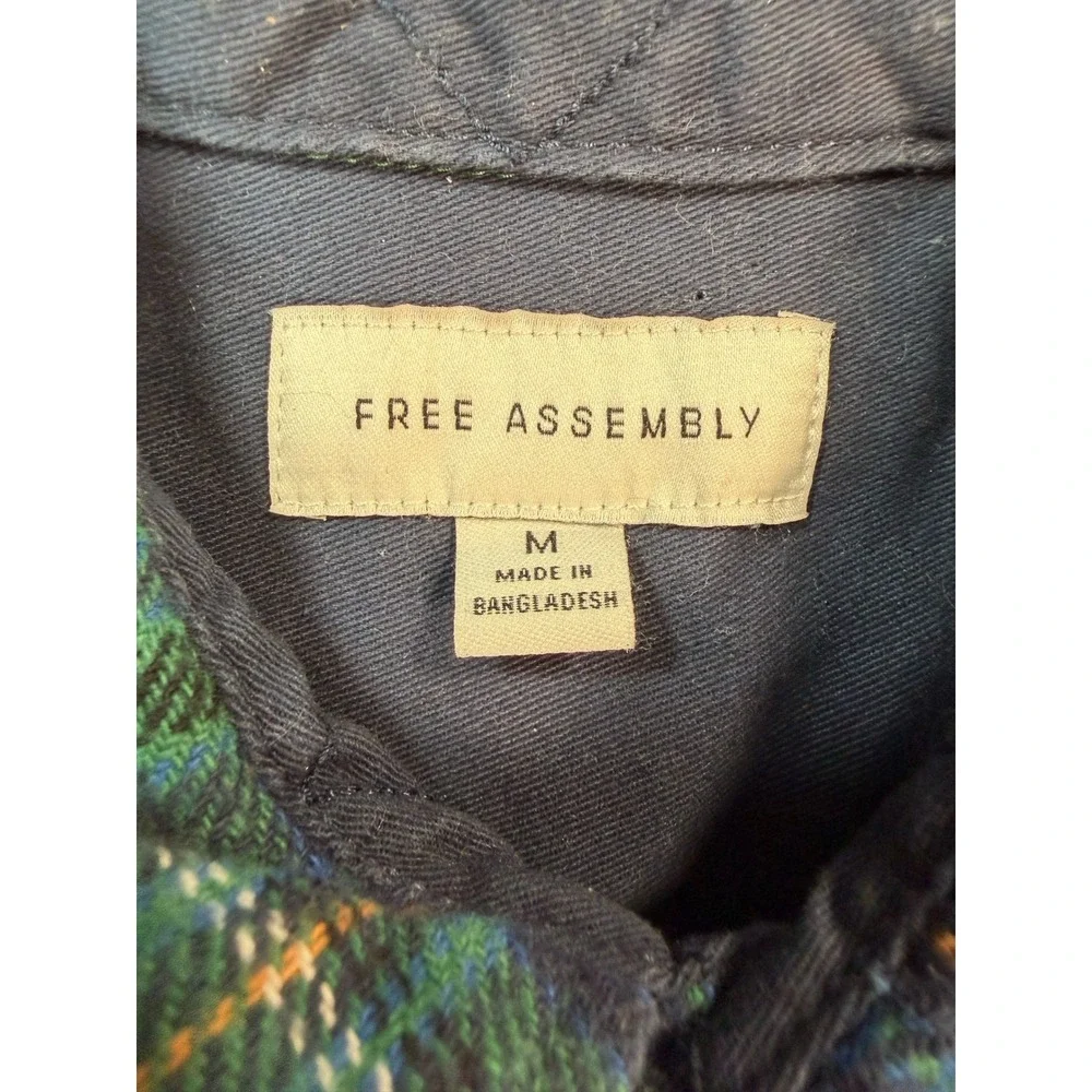 Free Assembly Mens Green Navy Blue‎ Plaid Flannel Button Down Shirt Size Medium